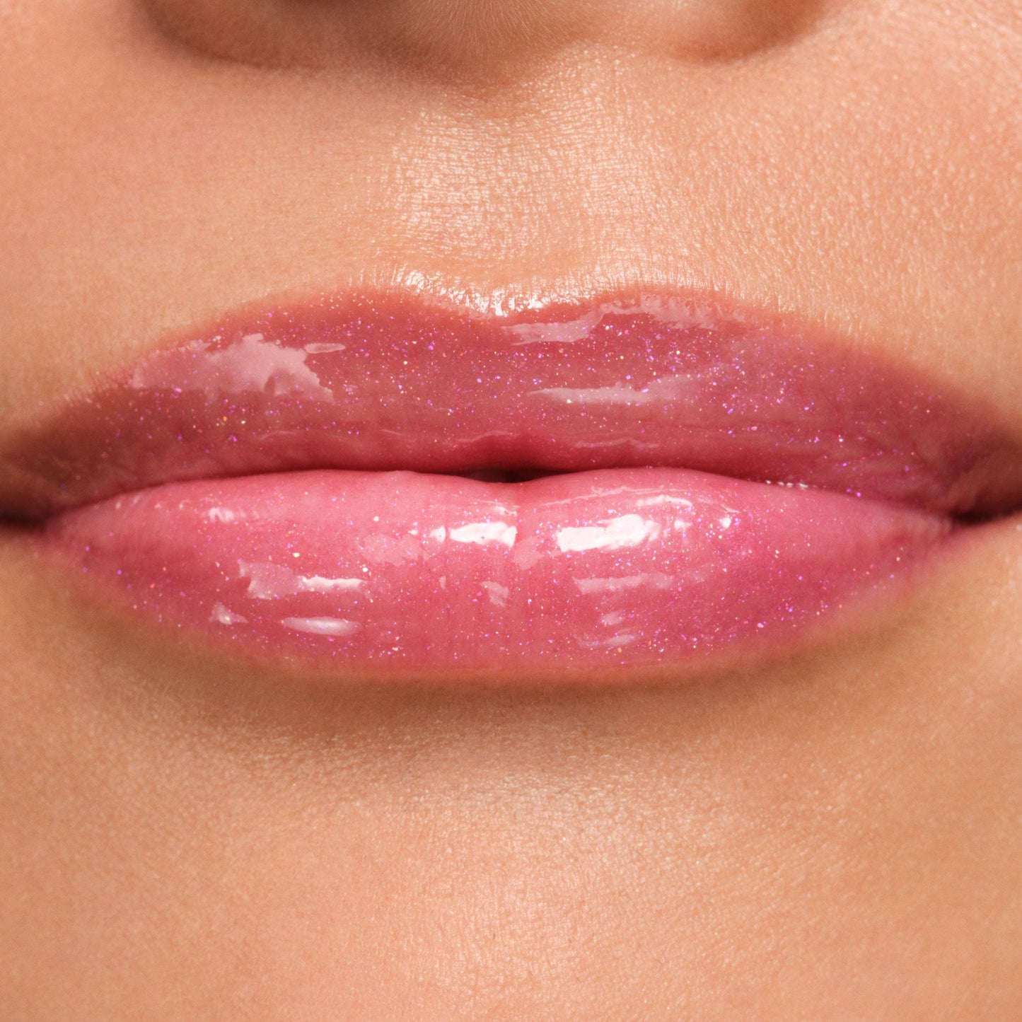 phyto-glow-lip-balm-shimmer-eclipse-q3 NATR-10133-Phyto-Glow-Lip-Hover-Eclipse.jpg