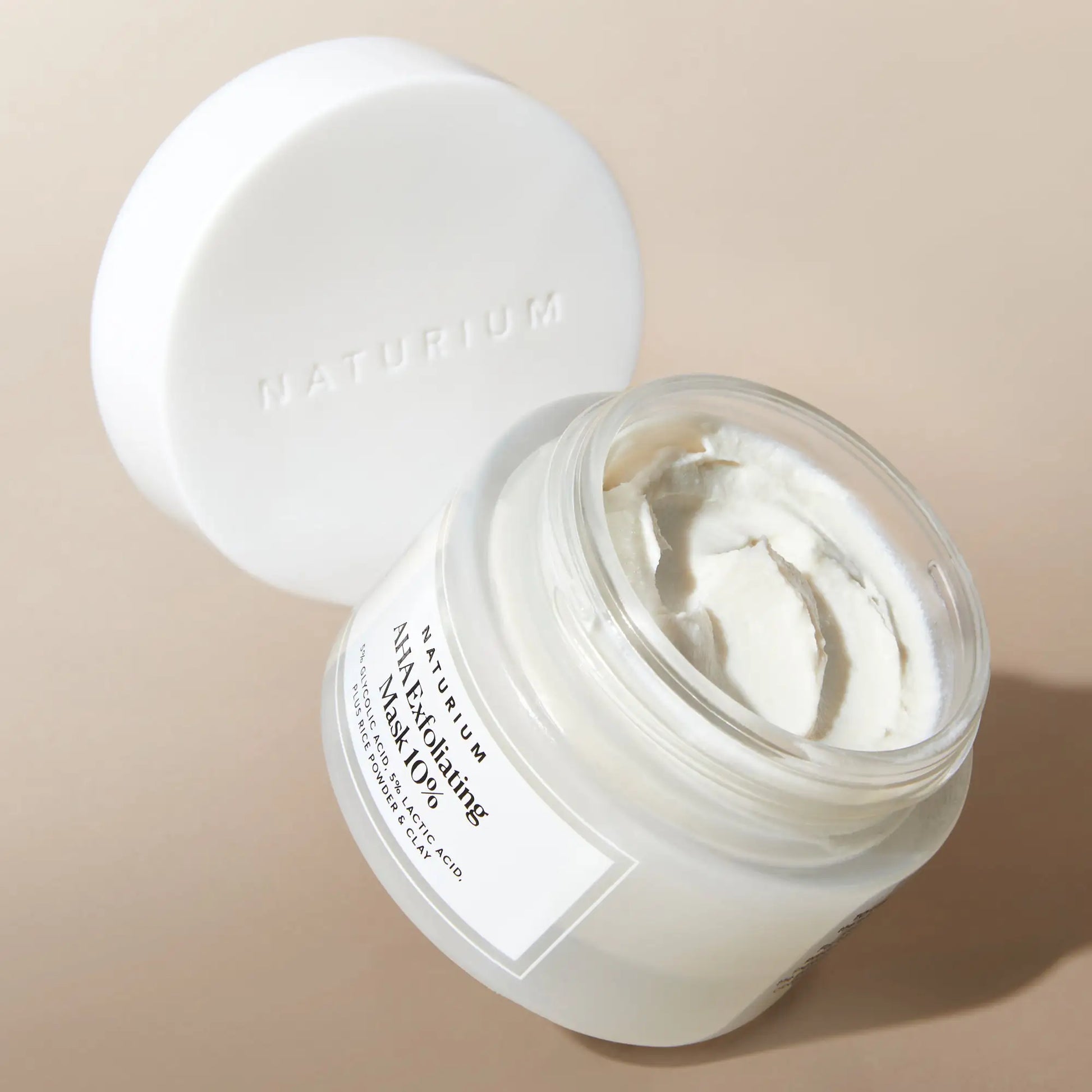 aha-exfoliating-mask-10-h4 AHAmask_0957-crop.webp