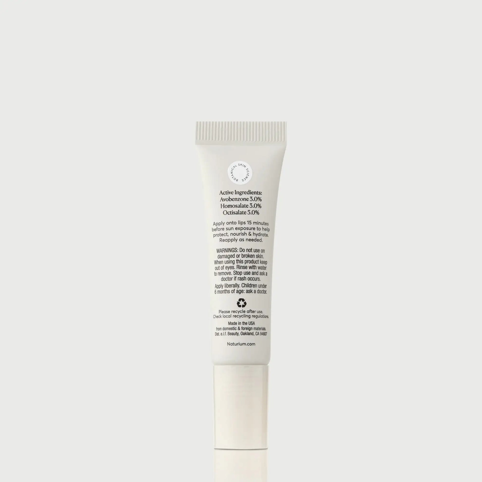 phyto-glow-lip-balm-spf-45-clear-s3 NATR-10124_PhytoGlow_SPF_Clear_primary_capon_back_bonebkgd_1.webp