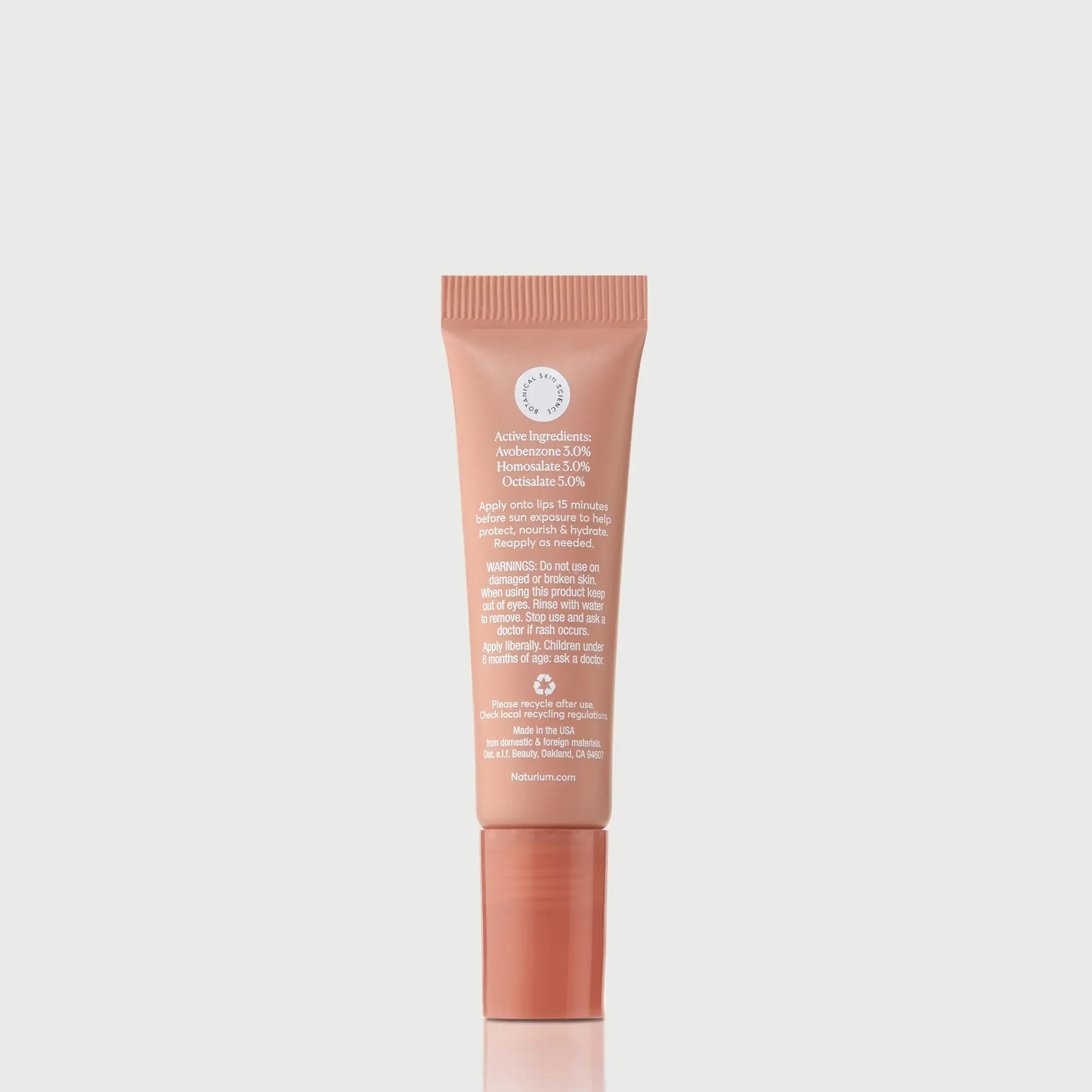 phyto-glow-lip-balm-spf-45-getaway-p0 NATR-10126_PhytoGlow_SPF_Getaway_primary_capon_back_bonebkgd_1.webp