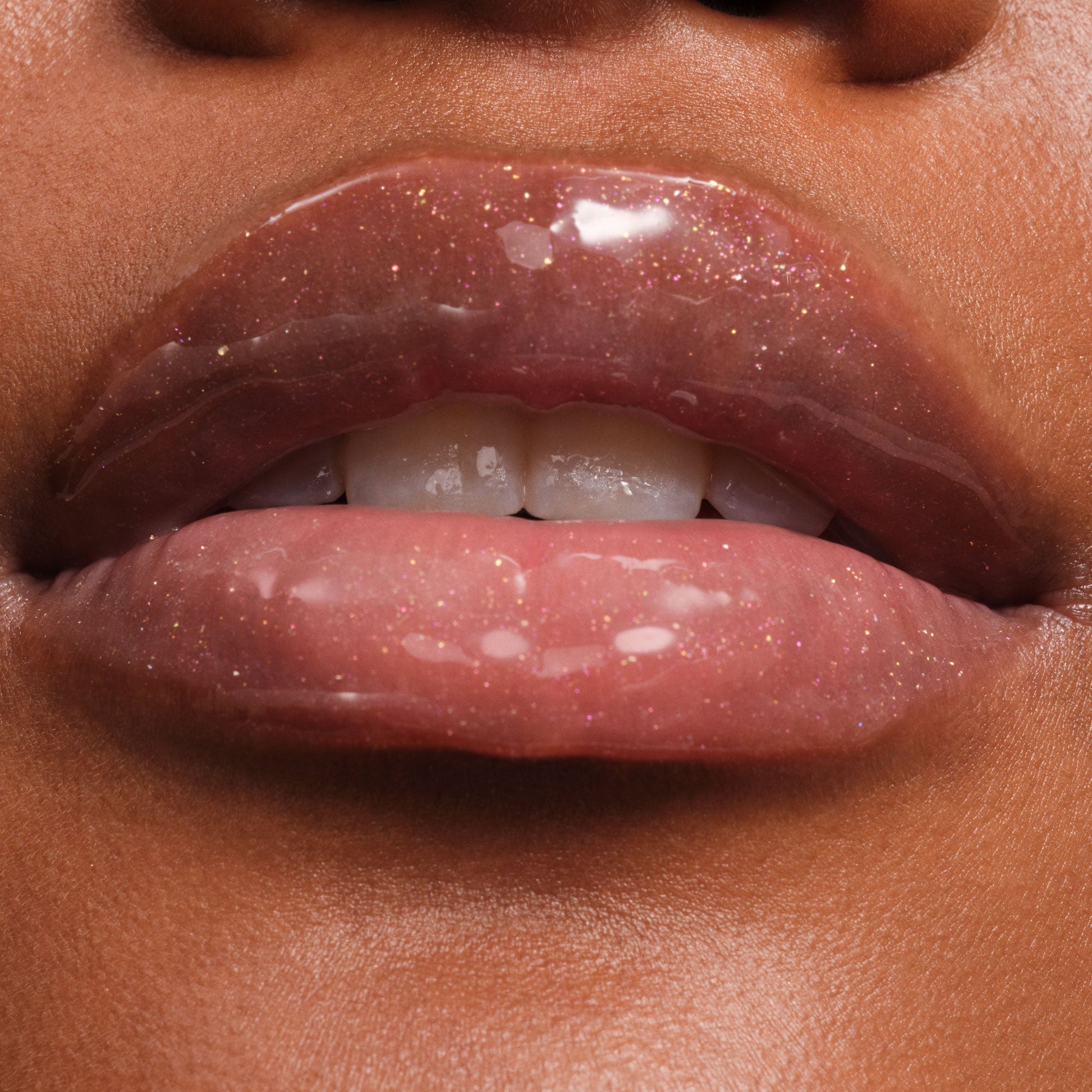 phyto-glow-lip-balm-shimmer-stardust-s5 NATR-10131-Phyto-Glow-Lip-Hover-Stardust.jpg