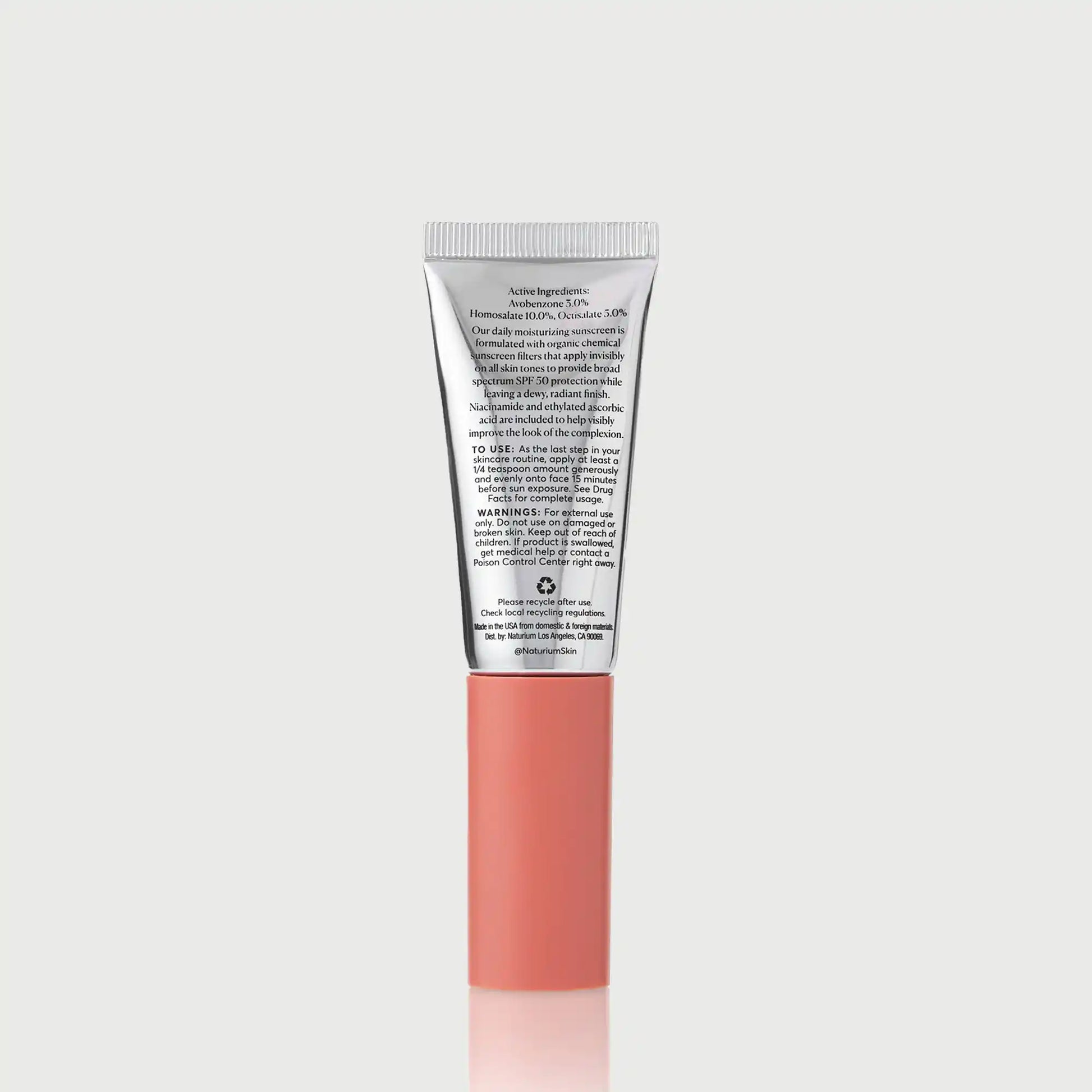 dew-glow-moisturizer-spf-50-travel-size-q6 NATR-10157_Dew-Glow-Moisturizer-SPF-50-Mini_back_capon_bonebkgd_d7cb9bbb-e294-42e2-8d5a-28c73c09b5b5.webp