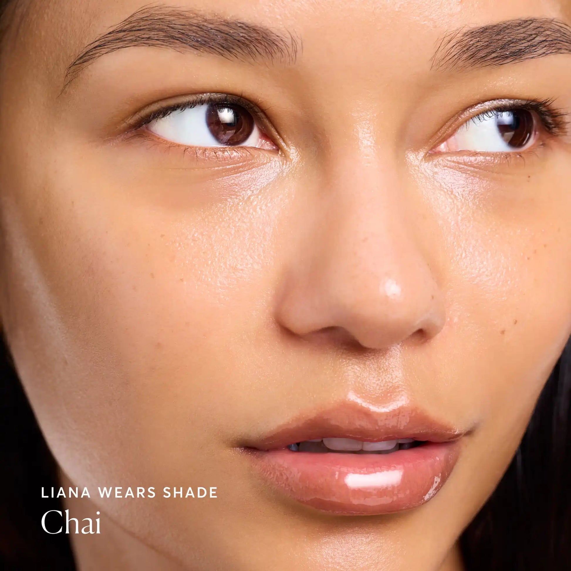 phyto-glow-lip-balm-chai-j3 NATR-60111-Alt-Images-Phyto-Glow-Lip-Balm-Chai-04.webp