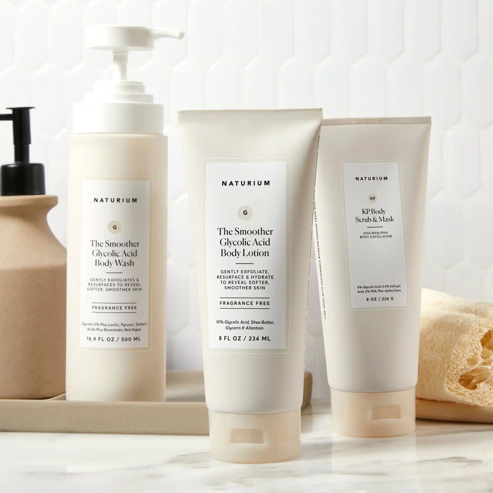 the-glycolic-acid-body-bundle-s7 glycoliclotion_9425-crop.webp