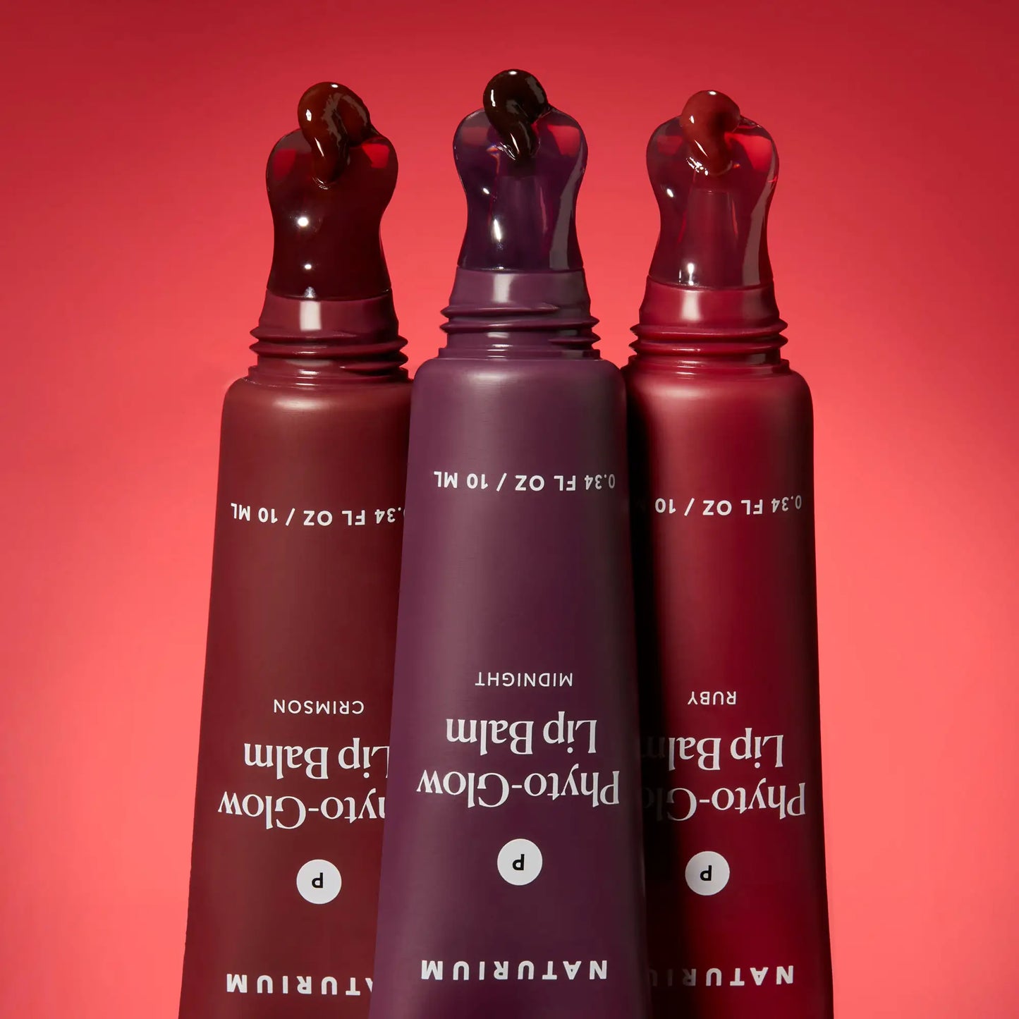 phyto-glow-lip-balm-crimson-o1 phytoglow-moody_6357-crop_1_e73a7054-8061-4f72-8a58-c0111f6fcffa.webp