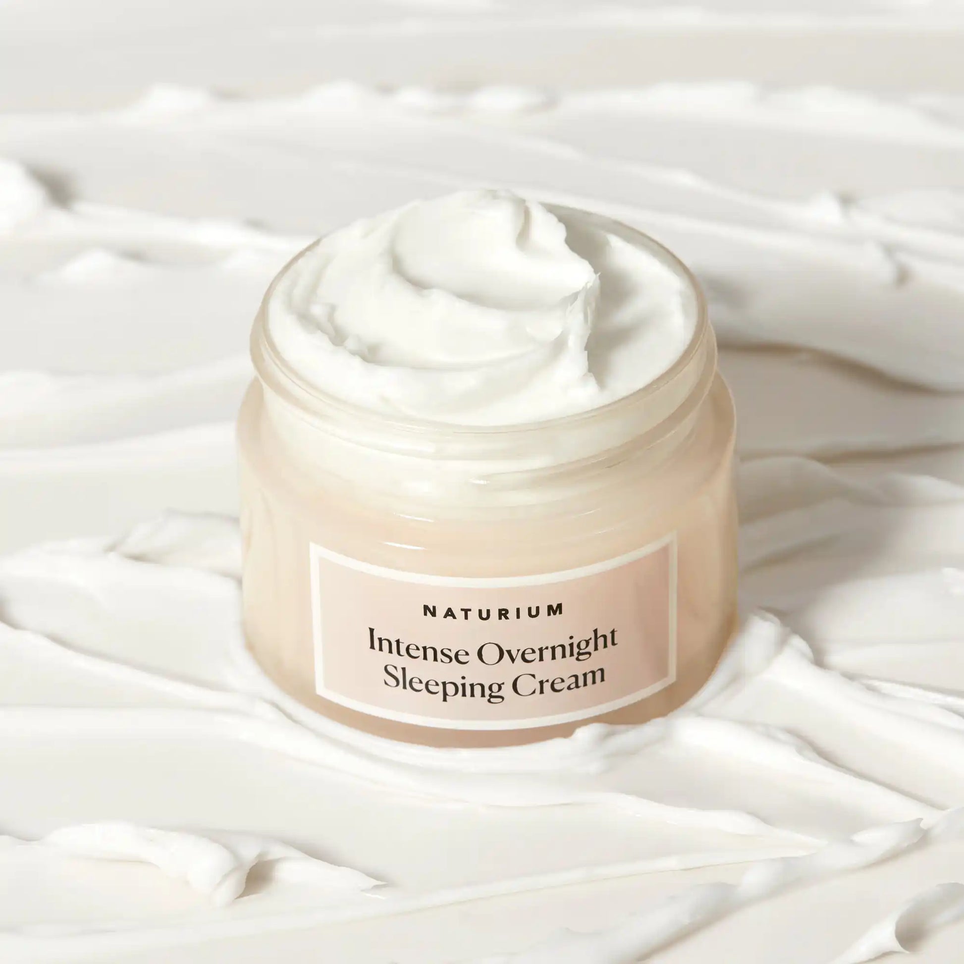 intense-overnight-sleeping-cream-s9 sleepingcream_0880-crop_1.webp